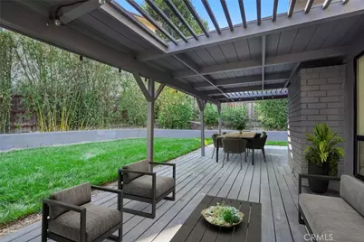 22250 Capulin Court, Woodland Hills, CA 91364 - Photo 24