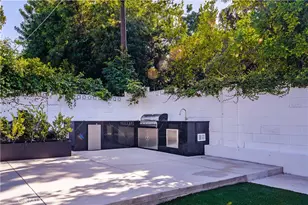24320 Bessemer, Woodland Hills, CA 91367 - Photo 38