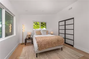 24320 Bessemer, Woodland Hills, CA 91367 - Photo 28