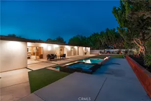 24320 Bessemer, Woodland Hills, CA 91367 - Photo 44