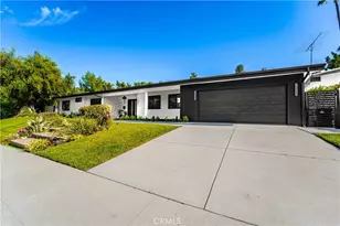 24320 Bessemer, Woodland Hills, CA 91367 - Photo 52