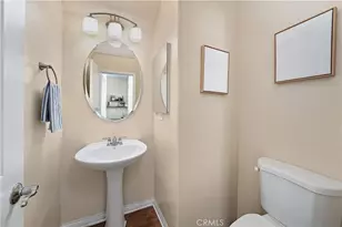 28453 Casselman Ln, Saugus, CA 91350 - Photo 12