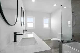 422 S Sycamore Ave, Los Angeles, CA 90036 - Photo 18