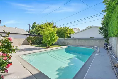 4938 Chimineas, Tarzana, CA 91356 - Photo 36