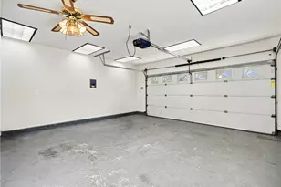 5777 Valerie Ave, Woodland Hills, CA 91367 - Photo 22