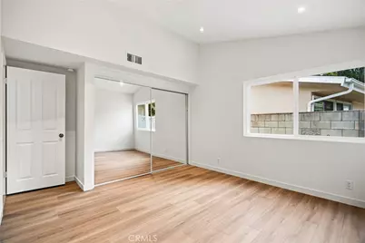 5777 Valerie Avenue, Woodland Hills, CA 91367 - Photo 32