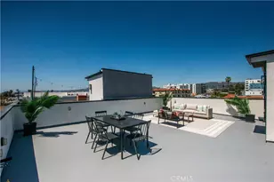542 N Serrano Ave, Los Angeles, CA 90004 - Photo 18