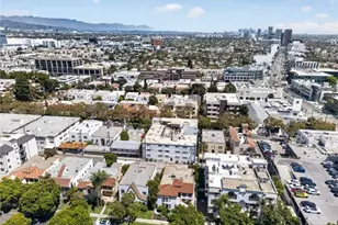 132 N La Peer Dr, Beverly Hills, CA 90211 - Photo 28