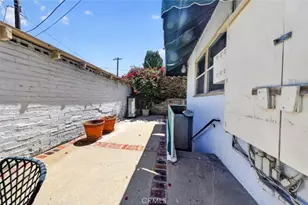 144 N La Peer Dr, Beverly Hills, CA 90211 - Photo 34