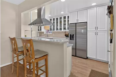 1426 N Buena Vista, Burbank, CA 91505 - Photo 18
