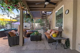 22019 Gold Canyon Dr, Saugus, CA 91390 - Photo 34