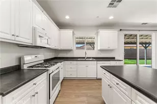 44635 Camolin, Lancaster, CA 93534 - Photo 24