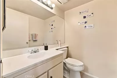 14715 Saticoy #9, Van Nuys, CA 91405 - Photo 12