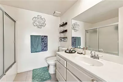 14715 Saticoy #9, Van Nuys, CA 91405 - Photo 20