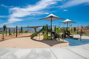 27364 Ellery Pl, Saugus, CA 91350 - Photo 44