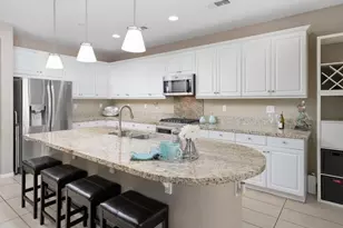 27364 Ellery Pl, Saugus, CA 91350 - Photo 10