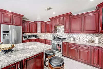 5854 Satsuma, North Hollywood, CA 91601 - Photo 14