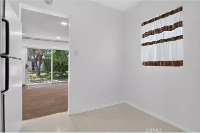 19134 Welby, Reseda, CA 91335 - Photo 14