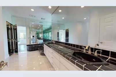 22500 N Summit Ridge, Chatsworth, CA 91311 - Photo 48