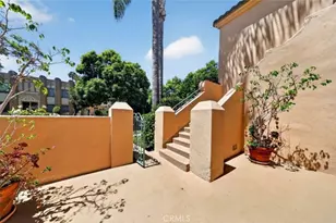 138 N La Peer Dr, Beverly Hills, CA 90211 - Photo 6