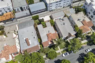 138 N La Peer Dr, Beverly Hills, CA 90211 - Photo 46