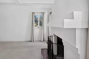 138 N La Peer Dr, Beverly Hills, CA 90211 - Photo 12