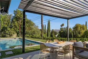 23717 Crosson, Woodland Hills, CA 91367 - Photo 26
