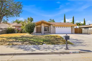 2827 Perfect, Lancaster, CA 93536 - Photo 2