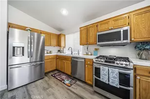 6631 Sasparilla Dr, Simi Valley, CA 93063 - Photo 12