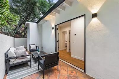 8010 Padre Lane, Los Angeles, CA 90046 - Photo 8