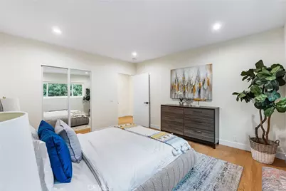8010 Padre Lane, Los Angeles, CA 90046 - Photo 24