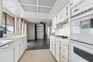 8811 Canoga Ave, Canoga Park, CA 91304 - Photo 8