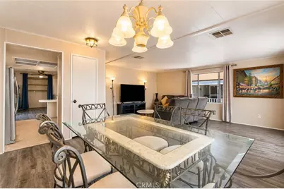 8811 Canoga Avenue #225, Canoga Park, CA 91304 - Photo 4