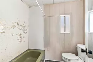 8811 Canoga Ave, Canoga Park, CA 91304 - Photo 18