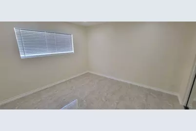 18611 Collins #E 33, Tarzana, CA 91356 - Photo 8