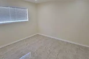 18611 Collins #E 33, Tarzana, CA 91356 - Photo 8