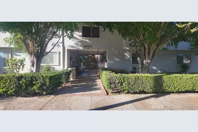 18611 Collins Street #E 33, Tarzana, CA 91356 - Photo 1