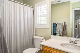 28315 Maitland, Saugus, CA 91350 - Photo 24