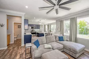 28315 Maitland, Saugus, CA 91350 - Photo 8