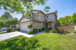 28315 Maitland, Saugus, CA 91350 - Photo 2