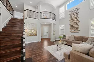 17688 Wren Dr, Canyon Country, CA 91387 - Photo 14