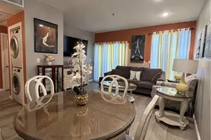 19350 Sherman, Los Angeles, CA 91335 - Photo 10