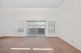 18645 Hatteras St, Tarzana, CA 91356 - Photo 22