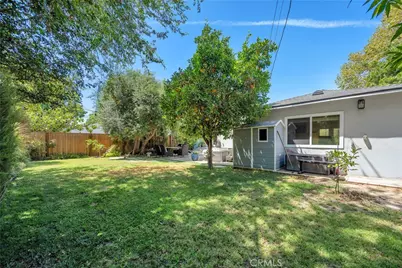 5644 Tobias Avenue, Sherman Oaks, CA 91411 - Photo 32