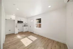 6714 Jellico, Lake Balboa, CA 91406 - Photo 14