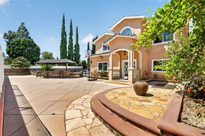 10749 Melvin, Northridge, CA 91326 - Photo 32