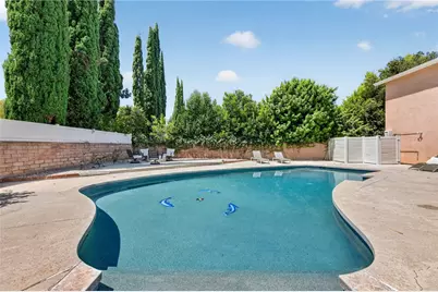 10749 Melvin, Northridge, CA 91326 - Photo 34