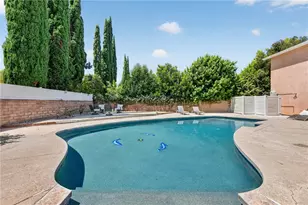 10749 Melvin, Northridge, CA 91326 - Photo 34