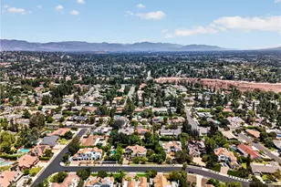 10749 Melvin, Northridge, CA 91326 - Photo 64