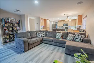 45313 Robinson Dr, Lancaster, CA 93535 - Photo 16